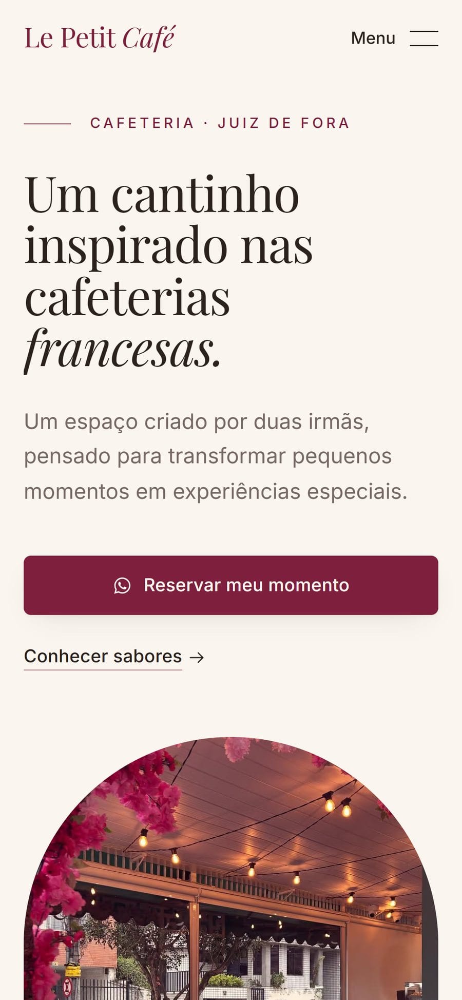Home do Le Petit Café no celular.
